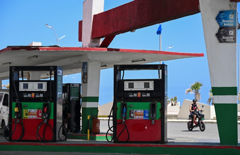 De postos de gasolina a farmácias: Cuba abre economia à iniciativa privada