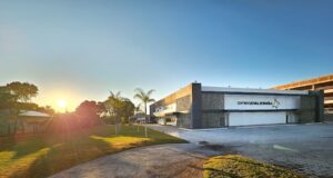 Suposto atraso em obra causa atrito entre jesuítas e empreiteira