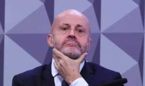 PF apreende carros do Careca do INSS suspeitos de estarem escondidos no DF