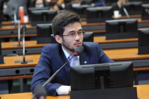 Câmara aprova fim da prescrição para condenados foragidos