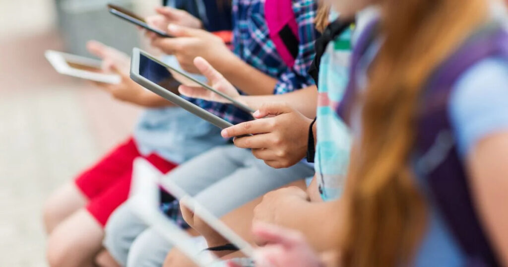 Especialistas pedem reforço aos conselhos tutelares no ECA Digital