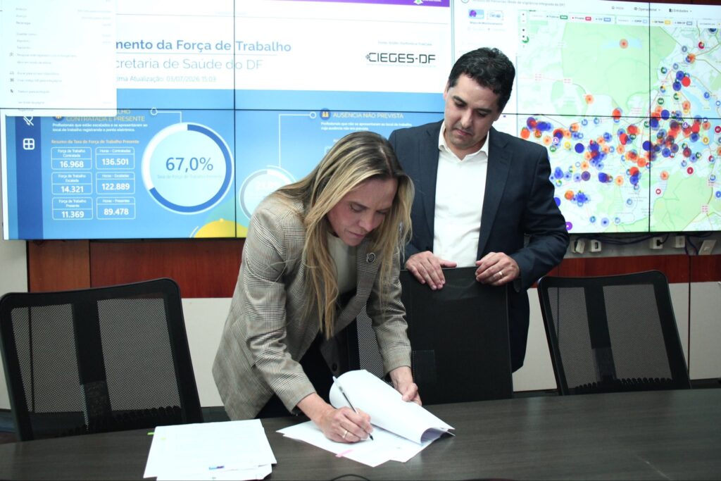 Celina autoriza contratação de 709 profissionais para reforçar saúde pública do DF