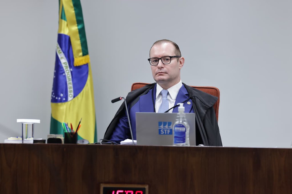 Zanin autoriza investigação da PF sobre ministro do STJ em inquérito que apura venda de decisões