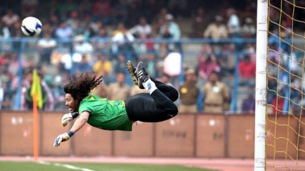 Justiça colombiana ordena confisco de casa do ex-goleiro Higuita vinculada a Pablo Escobar