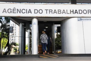 DF lidera salário médio no país e amplia geração de empregos e empresas em 2024
