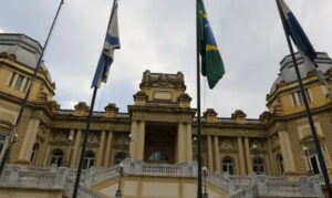 STF marca para 19 de agosto julgamento sobre eleição no Rio