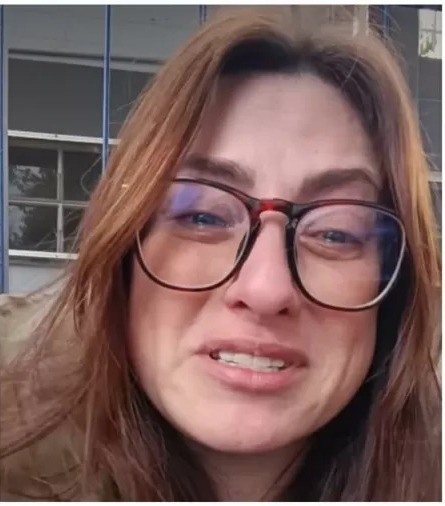 Professora diz que aluno pôs vidro em copo com água