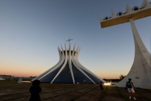 Parceria GDF e Catedral de Brasília para Conservação e Galeria Cultural