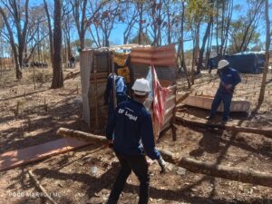 DF Legal retira 146 barracos irregulares nas proximidades do Parque Nacional de Brasília em nova operação contra grilagem