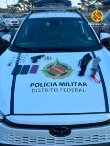 PM apreende dois adolescentes após perseguição e encontra drogas e munições no Sol Nascente