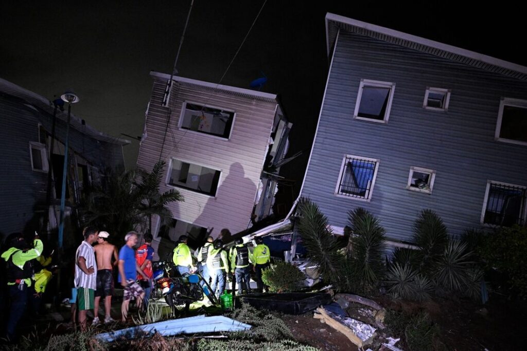 Metade dos profissionais de saúde de La Guaira, na Venezuela, foi diretamente afetada pelos terremotos