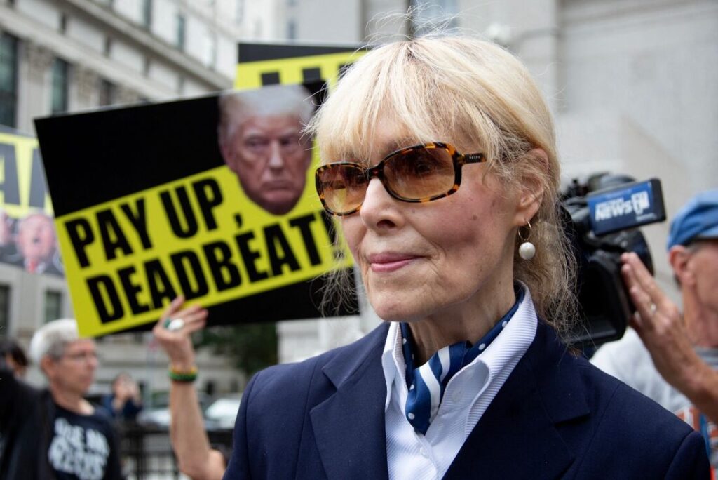 Trump indeniza escritora em US$ 5 milhões por agressão sexual e difamação