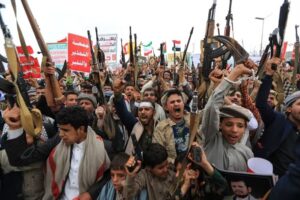Grupo extremista iemenita reivindica ataques a rotas sauditas de suprimento de petróleo