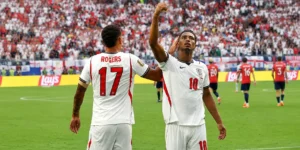 Inglaterra alcança o top 4 do mundo pela quarta vez