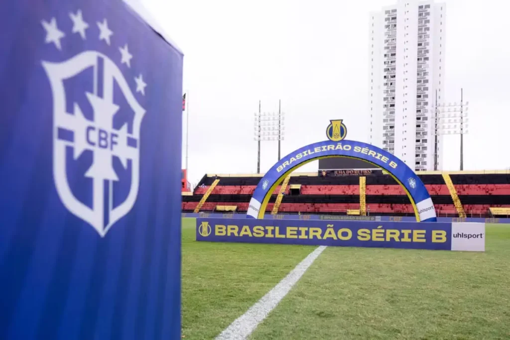 Além de Atlético e Vila, Série B tem mais um jogo nesta segunda