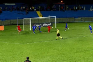 Goiatuba é castigado no fim e perde para o Manauara pela Série D