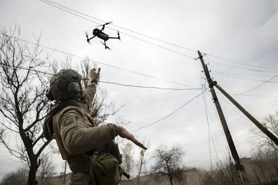 Drones russos miram socorristas em ataques deliberados na Ucrânia, diz Médicos Sem Fronteiras