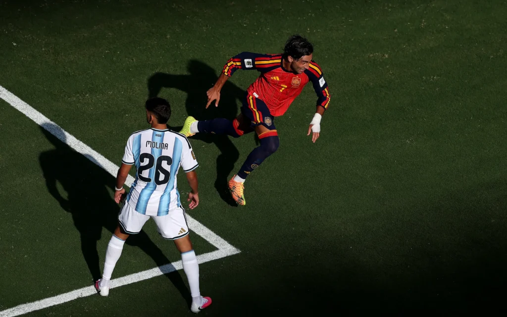 Espanha bate Argentina e é bicampeã do mundo
