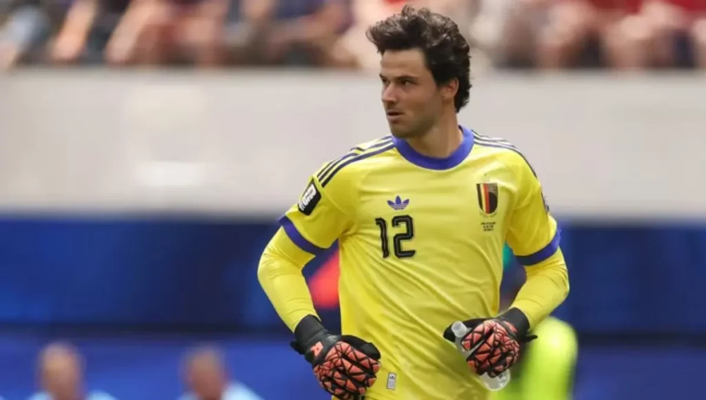Quem é o goleiro que falhou na eliminação da Bélgica na Copa