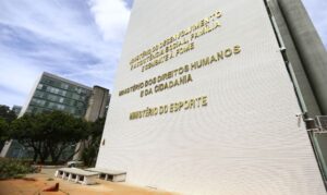 CNDH alerta para avanço do discurso de ódio e do neonazismo