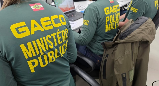 Operação apura suspeita de fraude em licitações de shows em 18 cidades de SC