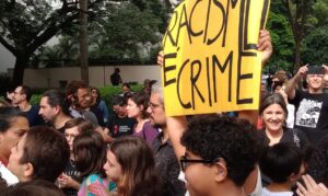 Justiça homologa acordo após caso de racismo em shopping paulista