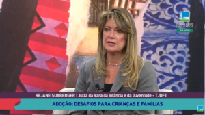 Juíza do TJDFT destaca prioridade da criança na adoção