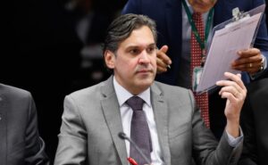 Reunião de Líderes. Dep. Isnaldo Bulhões Jr. (MDB-AL)