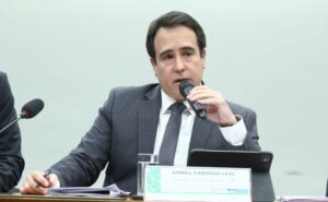 Secretário do Tesouro Nacional destaca crescimento econômico do país após a pandemia - Notícias