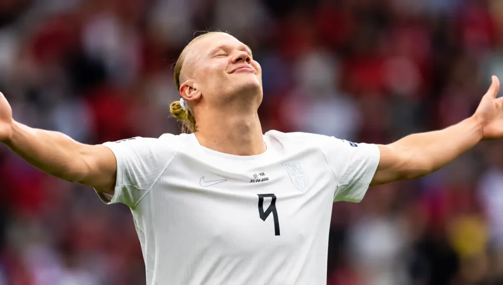 Haaland vê poucas chances da Noruega contra o Brasil.