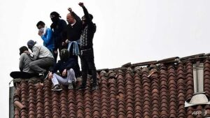 Agentes denunciam calor extremo e superlotação em prisões italianas