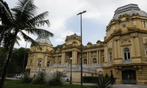 Governo do Rio exonera 30 comissionados em autarquia investigada