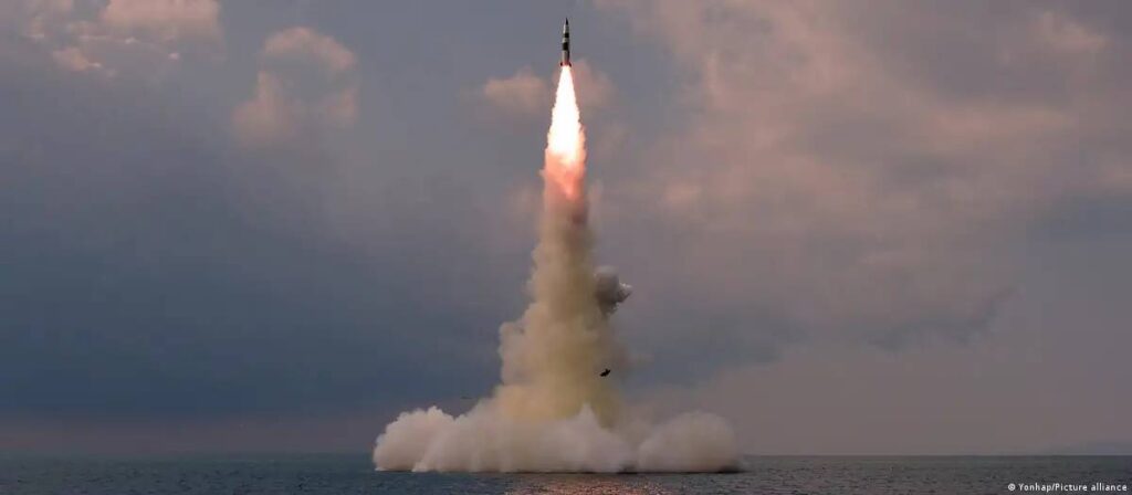 China dispara míssil de submarino em teste no Pacífico Sul