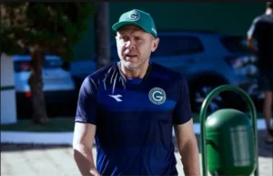 Mozart chega ao Goiás e mira acesso na carreira
