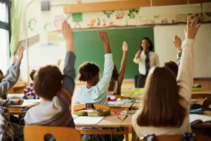 Prefeitura convoca 101 aprovados em concurso para a Educação