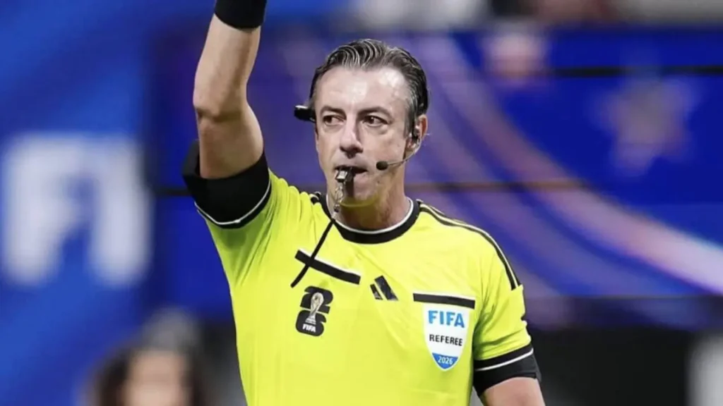 Raphael Claus se despede da Copa do Mundo; veja