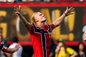 Decisivo! Haaland é o atacante mais letal da Copa do Mundo