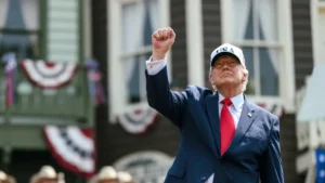 Em aniversário de 250 anos, Trump exalta EUA, critica comunismo e cita guerra do Irã