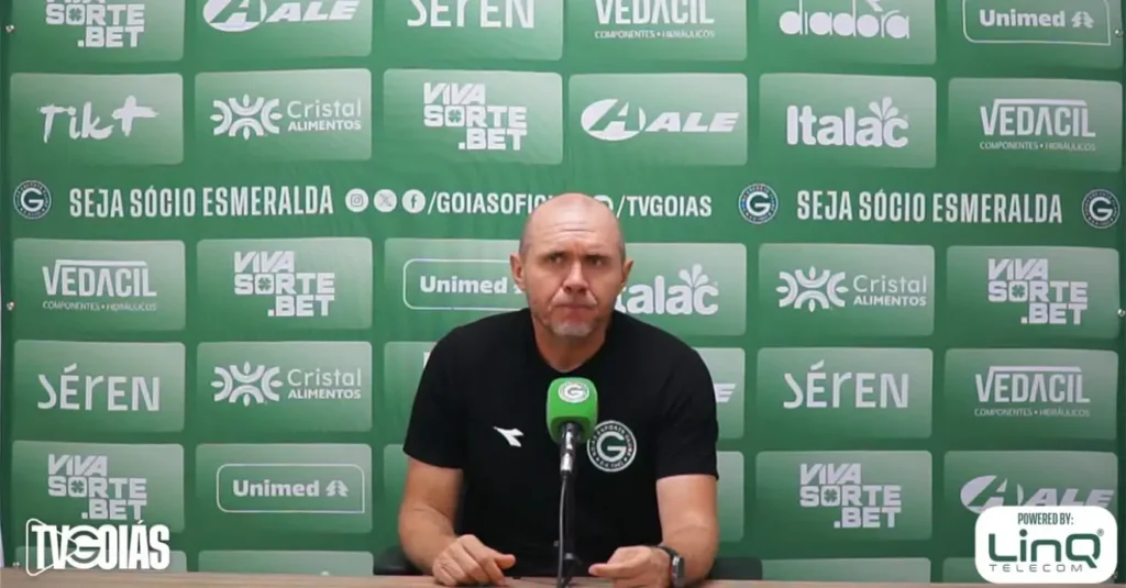 Mozart fala sobre empate do Goiás