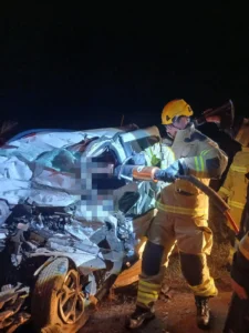 Motorista morre após bater de frente com carreta na GO-184, entre Jataí e Serranópolis