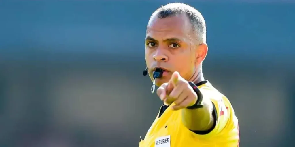 Wilton Sampaio é cotado para apitar final da Copa do Mundo