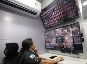Câmara pode votar projeto sobre reconhecimento facial na próxima semana