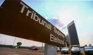 TSE firma acordo com empresa de IA para impedir clonagem de voz de candidatos nas eleições