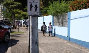 Brasil avança em indicadores sociais, mas desigualdades persistem