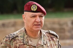 Presidente libanês irá a Roma para abordar futuro da força da ONU