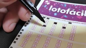 Lotofácil: três apostas dividem prêmio de R$ 2 milhões no concurso 3.766