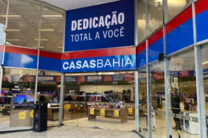 Casas Bahia anuncia saída de vice-presidente após recuperação judicial