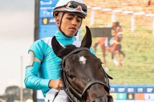 Jóquei morre dias após queda em páreo do Jockey Club, no Rio