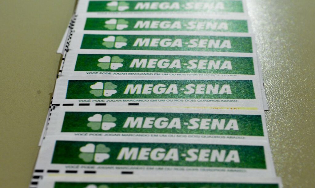 Mega-Sena acumula e pode pagar R$ 50 milhões nesta quinta-feira