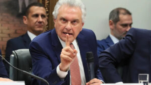 Todos que cometem crime deve ser punidos, diz Caiado sobre impeachment de ministros do STF